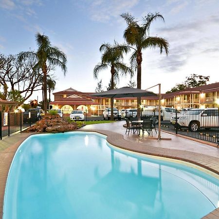 The Aberdeen Motel Dubbo Exteriér fotografie
